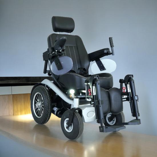 Scuba S260 Akülü Tekerlekli Sandalye