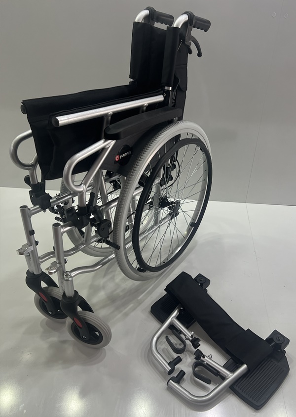 ZM-2023 Hafif Katlanabilir Tekerlekli Sandalye
